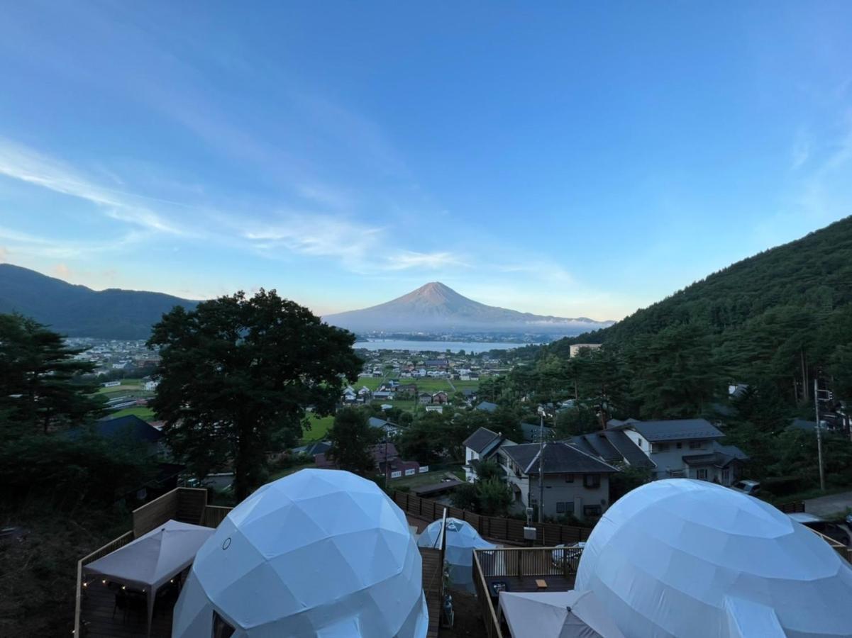 Mt.Fujiグランピングテラス　嶺乃華 Hotel Fujikawaguchiko Eksteriør billede