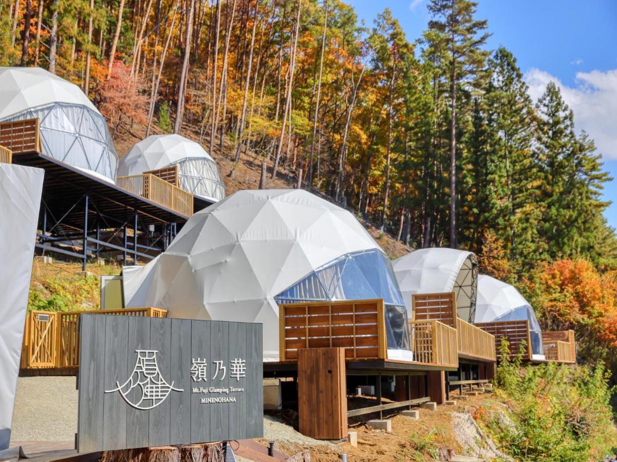Mt.Fujiグランピングテラス　嶺乃華 Hotel Fujikawaguchiko Eksteriør billede